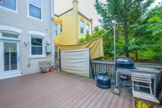 Quiet Home in Walkable Area: 3 Mi to National Mall - 9