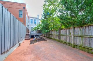 Quiet Home in Walkable Area: 3 Mi to National Mall - 8