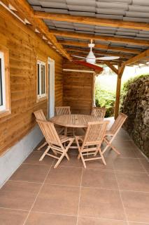 Jasmin un Appt Spacieux, calme avec piscine pour 6 - 8
