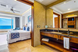 Blue Horizon 304 | 1BR Ocean View in PV w/ Pool - 2