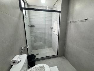 Flat Amplo no Centro de Porto de Galinhas – Quarto e Sala, Tudo a Pé - 6