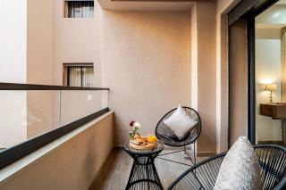 Premium Modern Central Flat Sun &Pool Wifi& PS4 - 1