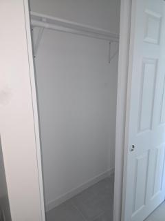 Modern Comfort with Own Entrance and Free Parking - 3