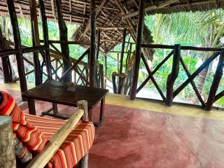 Mustapha' s Place - Bwejuu - 6
