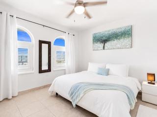 Blue Sky Retreat | Ocean View Beach Escape - 1