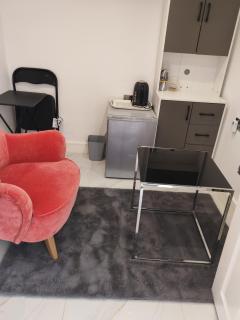 Ensuite ROOM in a HOME - 6