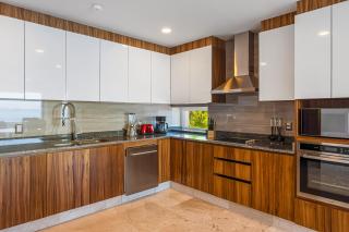 Blue Horizon 604 | 2BR/2BA Puerto Vallarta | Ocean views, pool, gym - 4