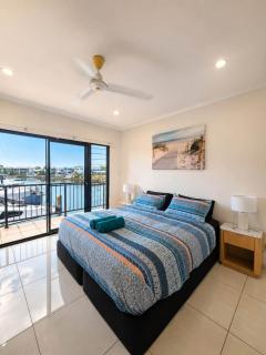 Bayview Fishing Paradise: NT Luxury Marina Escape - 9