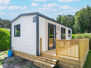 Charming caravan with terrace for 6 - 2