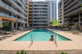 Near ASU DT PHX Pool Gym Parking WD - 3