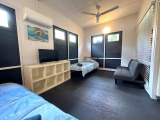 Golden Sands Retreat - 2