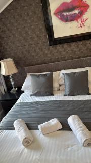 Room 10 En-Suite Central Blackpool - 9