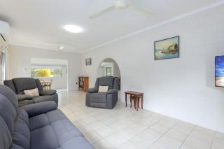 Seascape Holidays - 53 Reef Street - 6
