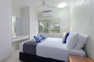 Seascape Holidays - 53 Reef Street - 3