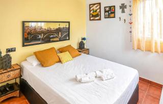Cozy Home In El Castillo De Las Gua - 5