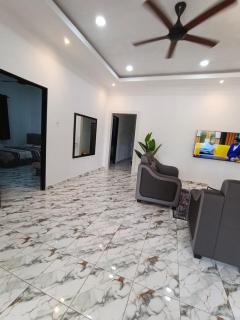 GUESTHOUSE 5R Langkawi - 1