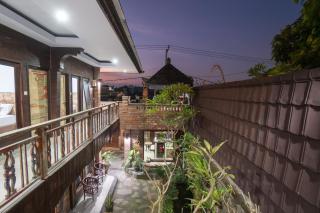 Mertha Carik Guest House by The Travel Ubud Bali - 1