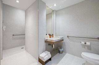 Refined 1BR Retreat in the Brickell - 6