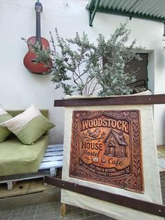 Woodstock House - 6