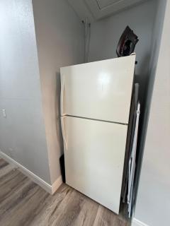 Private Luxury Apartment Near IKEA, Gated Parking - 6