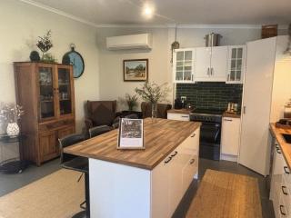 Riverfront, Tiny Home in Natural Bush - 7