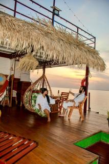 Casa Flutuante Ilha do amor vista incrivel Com cafe da manha e Wifi - 9