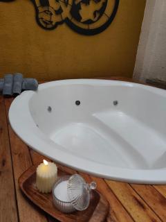 Escapada perfecta con jacuzzi privado en zona top - 8