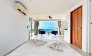 Sunset Seaview 4BR Hillside Infinity Pool Villa - 2