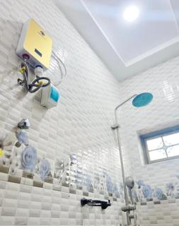 Fofana Luxury Suites - 4