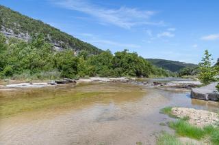 The Frio River Retreat - 9