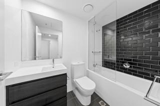 Dreamy 2BR Escape Framed by City and Art - 2