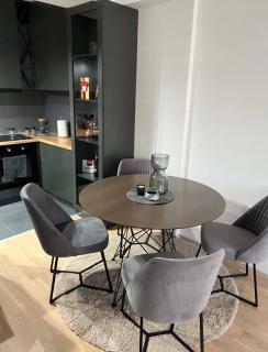 APRO Elegant Stay - 6