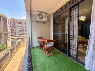 BRB Homes Kisaasi - 2BR APT with AC, WiFi, PowerBackup & 24 -7 Security - 3