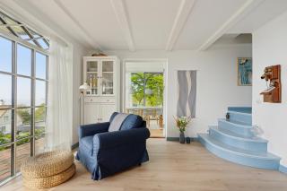 Seaside Charm And Panoramic View - 3