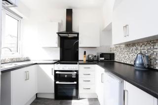 3 Bedroom House FREE parking Quiet Area Blackpool - 3