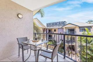 Top Floor Studio 27A Bay Villas Port Douglas - 1