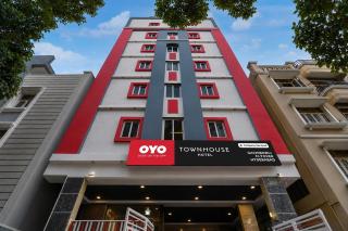 Super Townhouse Gachibowli Flyover Hyderabad - 0