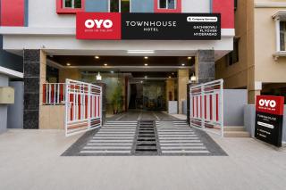 Super Townhouse Gachibowli Flyover Hyderabad - 2