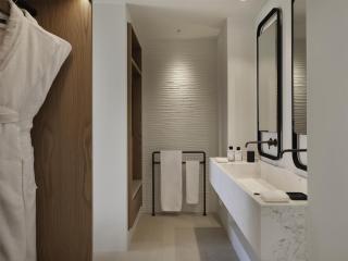 Parian Chronicle Hotel Paros, Destination by Hyatt - Kampos - 1