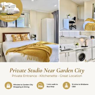 The Cozy Corner Private Studio Near Garden City - 0