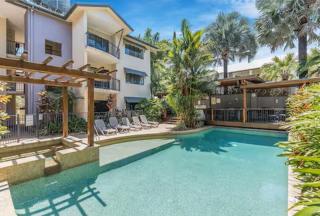 Top Floor Studio 27B Bay Villas Port Douglas - 0