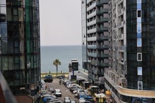 Sea View Apartment in Batumi - Rainbow Residence - 5