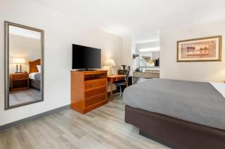 Quality Inn Battleboro - Rocky Mount - 4