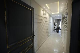 ZAR Luxury Suites - 8