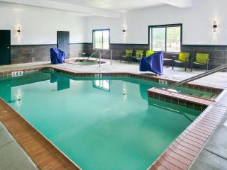 Comfort Suites Ardmore - 4