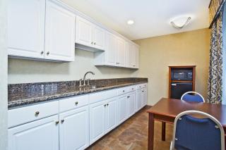 Holiday Inn Express Hotel & Suites Wabash by IHG - 7