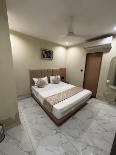 Hotel Planet Town - 7