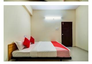 White house budjet hotel - 1