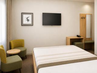 Green Trail Hotel - 4