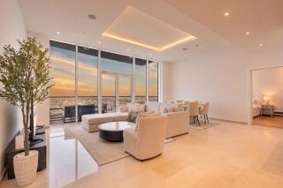 Palm Home next to Nakheel Mall with Private Beach - 9